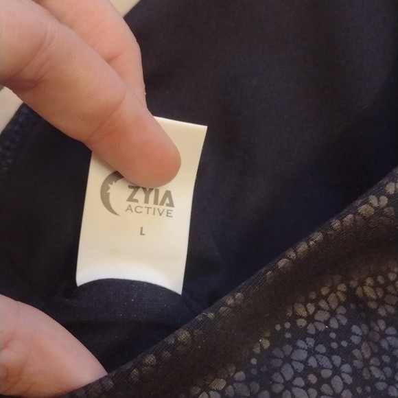 SOLD NWT Zyia Active black Flower Power bra - Picture 6 of 7